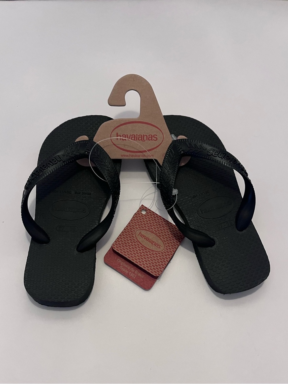 Havaianas Kids Black Flip Flops with Branded Tag 11/12c
